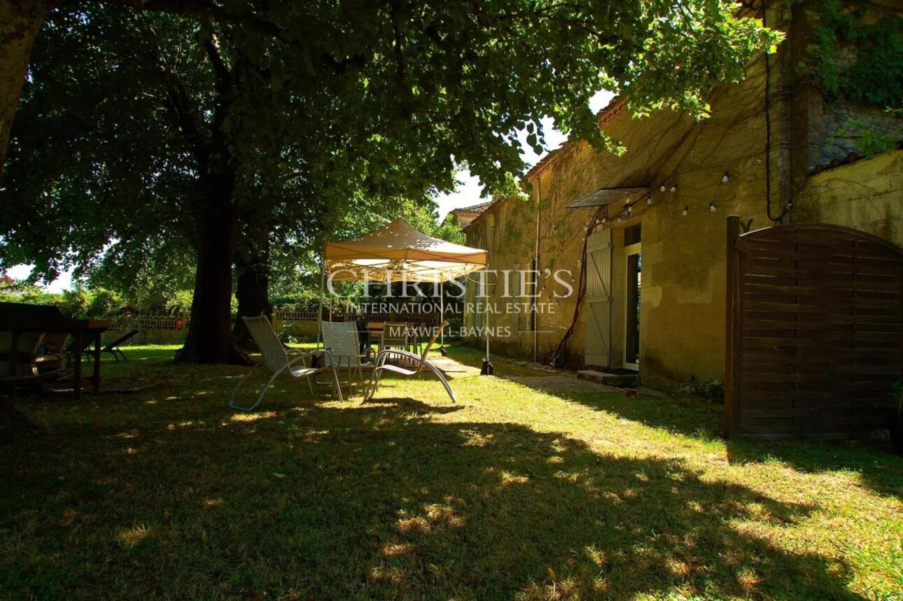 Photos 18 - Équestre - Propriété de 18 hectares avec vue dominante, maison de maître et gites - superbe potentiel  !