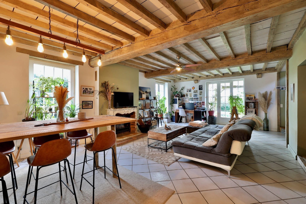 Photos 10 - Équestre - Propriété équestre clé en main de 3,5 hectares dans l’Ain