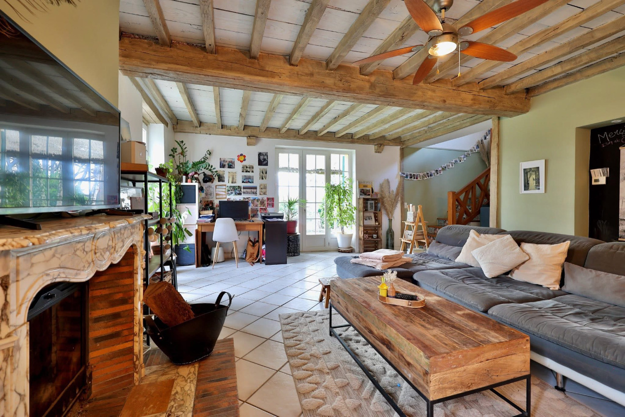 Photos 11 - Équestre - Propriété équestre clé en main de 3,5 hectares dans l’Ain