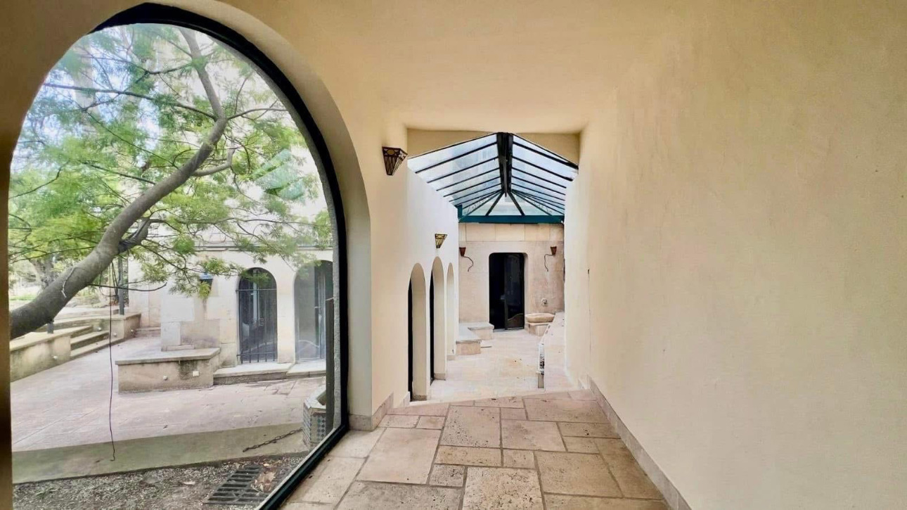 Photos 3 - Prestige - Un lieu chargé d’histoire à 5 min à pied du centre du village de Saint-Rémy-de-Provence