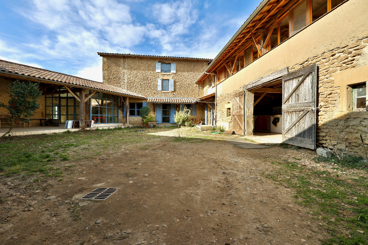 Photos 1 - Équestre - Charmante propriété équestre de 5 hectares au coeur de la Drôme des Collines
