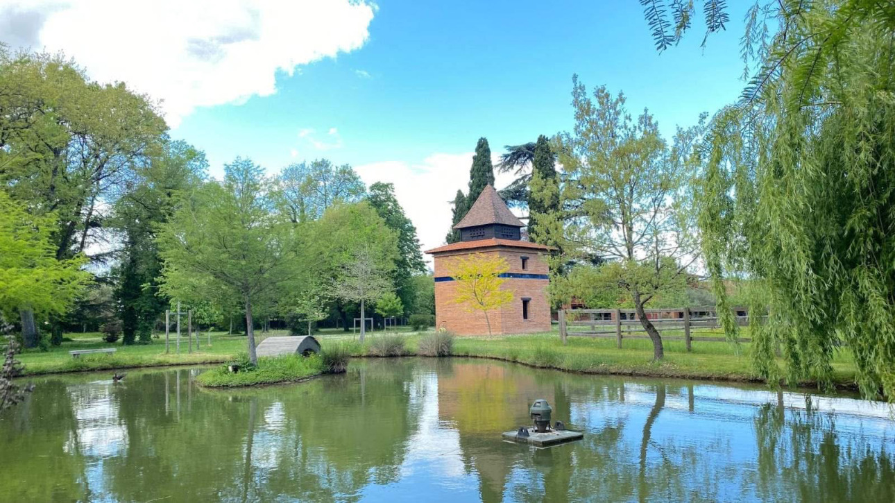 Photos 4 - Équestre - Domaine d'exception niché au coeur de 15 hectares soigneusement aménagés